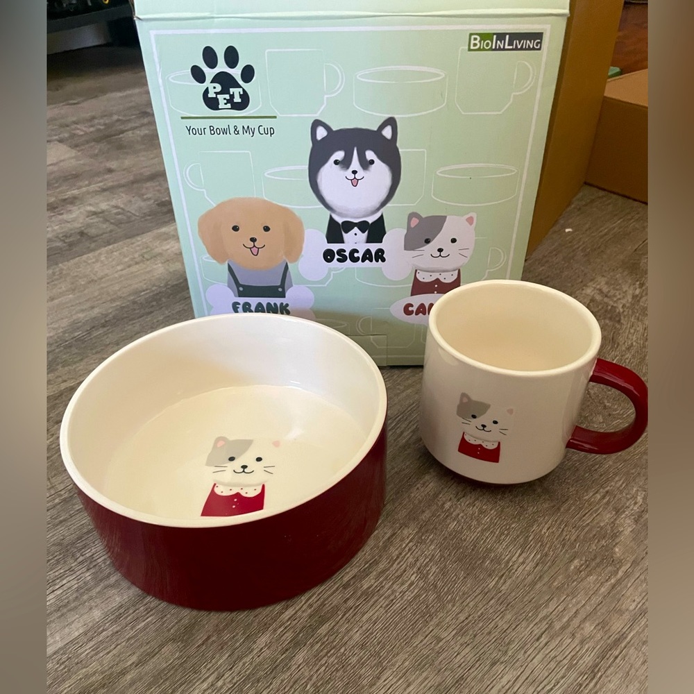 Brand new pet bowl with matching coffee mug. Gray kitty cat. Ceramic.